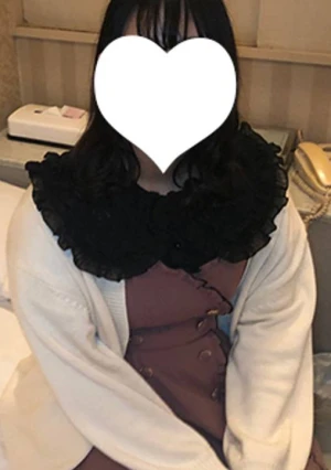 もも20歳・顔射インタビュー（12）。　元地下アイドル登場。初めてのフェラ＆顔射！　そしてグループの実名まで暴露した一部始終（054）