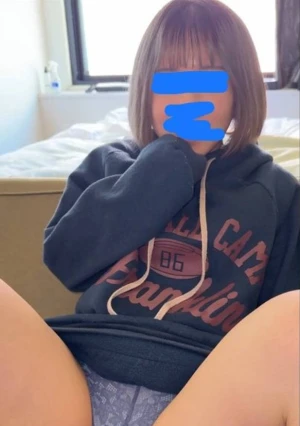 【vol.1】 かわいすぎる！最強の感度！小柄18歳！ごっくん、中出し２本！スペシャル版