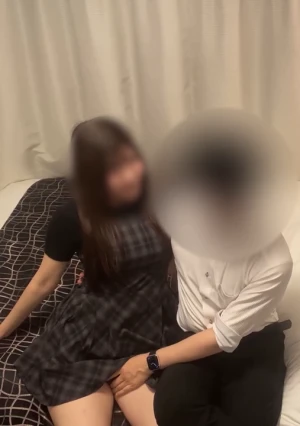 【顔出しあり】 愛嬌たっぷりFカップちゃん２回目！お外でローター＆こっそりプレイ♡♡部屋でも生チ〇ポで何回もイキまくっちゃいます！！【前編】No.394