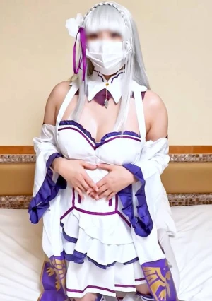 マジ天使な可愛すぎるエミ○アたんが腰をガクガクいわせながらイキまくる大量中出しハメ撮り映像！セックス大好きデカ尻レイヤーの本気イキ！