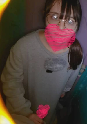 (無)【個撮×露出】 天然お嬢様メンヘラ❤工事現場仮設トイレでフェラチオサポート❤【4K画質】1時間52分