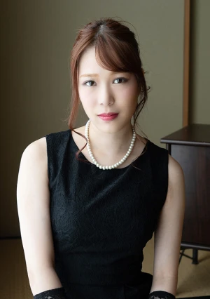 義姉は色情未亡人