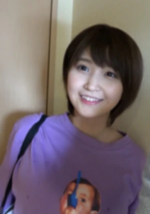 アイドルセンター級の可愛さ女子大生。 可愛い見た目からは想像できない巨乳に大興奮で中出し。