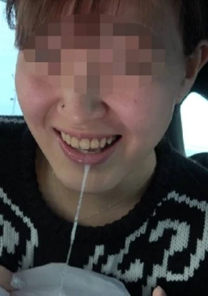 フェラチオ口内発射(高身長女子と車内で\)