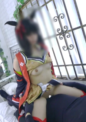 【無】【秘密のウ〇ぴょいコスプレオフパコ】３Pウ〇ぴょいキ○サンブラック勝負服コス編！仲良しレイヤーちゃん達と濃厚中出しエッチ！