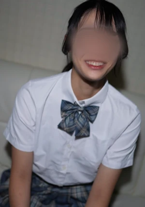 超美人コンビニ定員に一目惚れ バイト終わりラブホへ♡18歳モデル体型ハリMAXおっぱい　濡れやすくびちゃびちゃ 大好きホールドしながら初生セックス！ 彼氏と僕どっちのがいい？→こっちっ