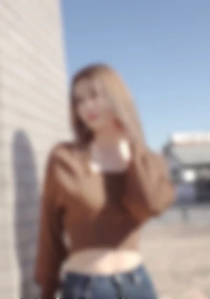 【初撮り/個撮】 令和デビューのアイドルが衝撃の脱衣❣❣長身スレンダーボディの超完璧スタイル♡驚異の剛毛まんこに計3発射中出しをする超希少な生ハメ独占映像【本編/顔モ.無】