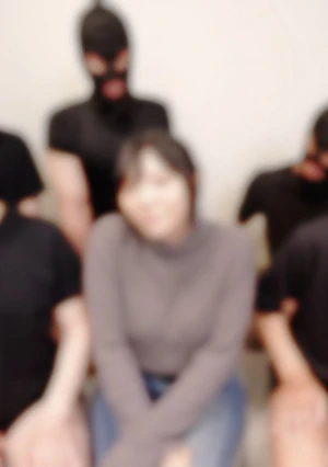 彼氏としかSEXした経験がない18歳。清純派が一晩でビッ●に様変わり。。。大量顔射、中出しetc..従順にまわされ、汚れていく合計6射精の慈悲深きザーメン祭り！