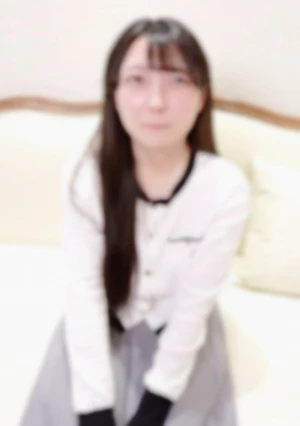 【初撮り】 ノンフェイクのガチモン素人を捕獲。不慣れな感じとOLっぽい雰囲気がマッチして兎に角カワイイ隠れ巨乳。おじさんちんぽで日々のストレスを忘れさせてあげました。