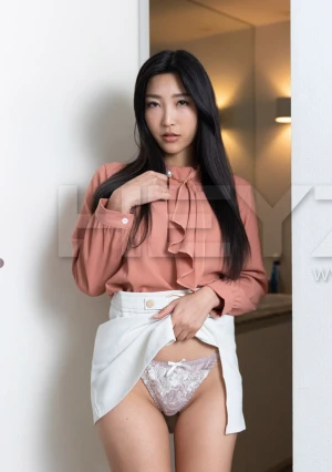 お漏らし美女にザーメンを流し込んでヤリました！	- 百多えみり