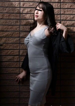 脳天まで届く熟女の卑猥な接写アングルSEX