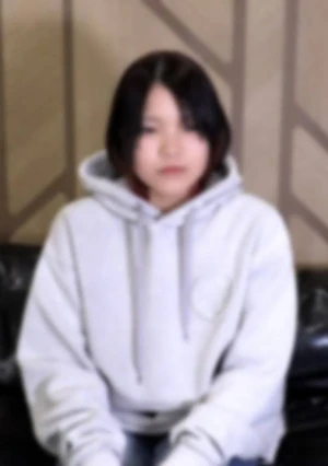 【素人初撮り】 みらい(18) 地方在住の彼氏持ちをNTR中出し。アナルもがんばって交渉して貫通しATM。吸うやつ責めしながら、電マつかったらガクガクしていました。