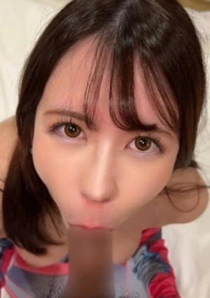 Natural Style. Fair-Skinned, Beautiful-Breasted Half-Japanese Beauty's Superb Blowjob