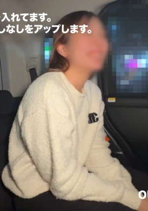 無限に潮を吹き続けるチート体質を持つ保育士さん再降臨です。2時間ずっと男二人がかりで責め続けた結果、 感度が上がりすぎて自分の潮で絶頂して、さらに潮吹いてました。※デビュー作は永久凍結