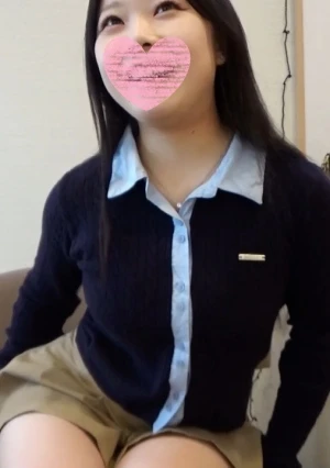 [一発撮り] 初撮影！インスタで見つけた上京したての女子大生にダメ元でDMしたらアポトリ成功！ホテルに連れ込み口車に乗せて最後は中出しまで出来ました！(SNN-51)