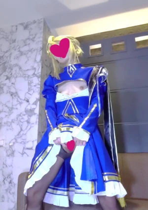 【顔出し・無修】 【個撮オフパコ】崩○スター○イルセ○バーコスのスレンダー美女レイヤーちゃんと濃厚オフパコ中出し！