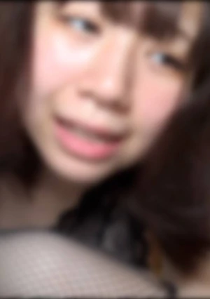 ♀200 田舎っこのちかちゃん(陰毛あり\) とのぷちハメ撮り中出し。ちかちゃんの東京での夢は叶ったかな。。。 ★特典で無修正