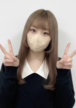 美容師を目指す148cmの低身長系美女が中出し生ハメに挑戦した一夜！