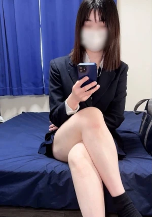 【前編】 ※表記不可※②　色白セミロング女　相談２　好き放題に命令して濃厚フェラさせました　前編