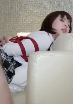 朝ドラヒロインが似合いそうな清楚系スレンダー美女が人生初の緊縛ハメ撮り！