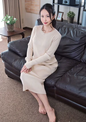 トロットロ舌テクで刺激する色白スレンダー美熟女