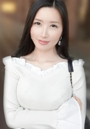 えっちなお姉さんは好きですか？ドスケベフェロモンムンムンの美人お姉さんが登場！エロ漫画体型のえちえちボディで男を快楽の虜にする！精子が空になるぐらいのセックスを見逃すな！ 【初撮り】ネットでAV応募→AV体験撮影 2515