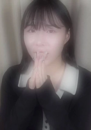 【無】 【中出し】172cmの高身長女王様はご奉仕も責めも大好きな変態気質。ケツ穴開いて鳴きまくり、最後は中出し。