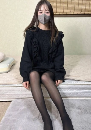 【完全素人&初撮り】 経/験/極/浅/初々しくてカワイイ20歳の美脚スレンダーJD♡本当に恥ずかしがり屋で喘ぎ声も控えめだけどチンポが挿入されると…♡