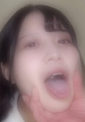 アニメ声で可愛い！【無】 【中出し】アイドル顔の従順美女。即フェラ→即ハメでヤリたい放題。中出ししてポイ。