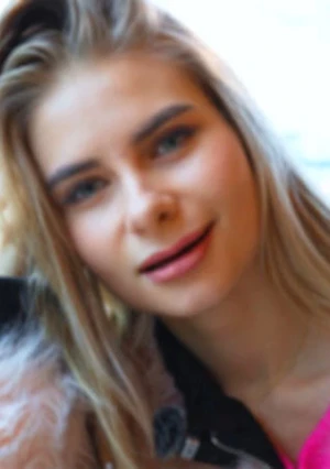 初めての撮影なのにイキまくる 超超超かわいい金髪美少女	- クセニア