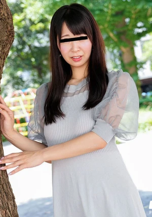 奥さん、今はいてる下着を買い取らせて下さい！~エッチな撮影と知りつつ謝礼に惹かれた清楚系Fカップの美乳ママ~