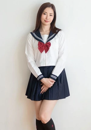 When You Were Young: The Pure 16-year-old Yui Shinjyo