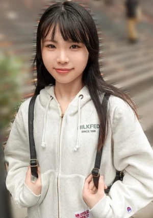  See The Sex Of The Reiwa Generation! A 19-year-old Working At A Famous Theme Park Applied! She's Very Interested In Sex And Has A Great Personality! Her Blushing Face Is Also Cute! Is Her Overly Sensitive Erogenous Zone A Sign Of Her Youth?! Her Sexual Potential Is Too High! [First Shoot] Applied For AV Online AV Experience Shoot 2530 