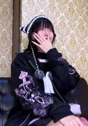 【素人初撮り】 しお(20)サブカル系地味カワパイパンの敏感な身体を責め続けて中出ししてアナル貫通ATMの別画角と一人称視点動画となります