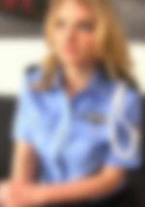 【無】 日本男児vs金髪女子 現地で部屋を借りたらポリスが来て疑われたけど、お尻に興奮して思わず入れちゃいました(;'∀')