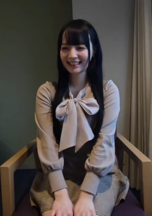 【無修正】 おじさんに何度も絶頂させられて本気汁もでちゃう美巨乳くるみちゃんにガチ生中出し♡