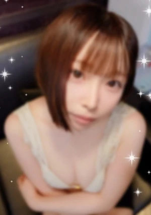 色白ショートカット美女はスケベさん。地方アナウンサーみたいなツラした美人さんに口内発射＆生中出しできて大満足ｗｗ