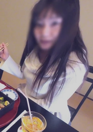 [Private Shoot & Hot Spring Date] Super Cute Underground Idol Filming A Sex Trip With A Gorgeous F-cup Busty Girl! Her Vagina Is Incredibly Tight, So I Cum Hard In The Cowgirl Position