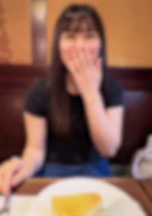 【初公開】 男性経験浅めの素朴18歳地味子ちゃん。性に目覚め感じる彼女に濃い中出しに成功しました。