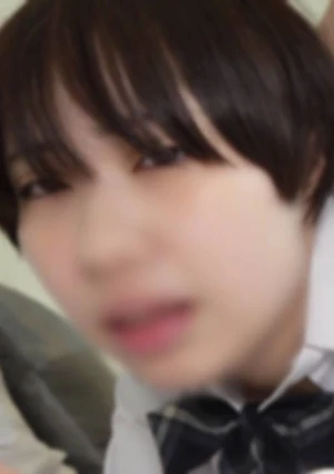 【初撮り】早稲田志望、パン屋でバイト中の経験人数１人のボーイッシュな１９歳。経験少ないモチモチの肌に濃厚クリームを注ぎ込む。