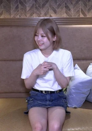 Miho (24) I Used A Sucking Device And Gave A Blowjob To A Pretty Apparel Store Clerk And Ejaculated Inside Her.