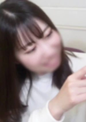 【豪華４発射！】色白長身美ボディ。オトコ日照りの営業事務のコに固いチンポを見せたら、エロすぎる反応に中出ししまくり！