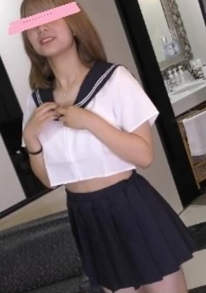 剛毛**マキちゃんの顔出フェラ口内発射