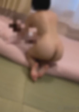 【個撮】※激ヤバ！！産後鬱の超メンヘラ女の__映像。壊れた人形のような奥さんには、正直もう会いたくない。。