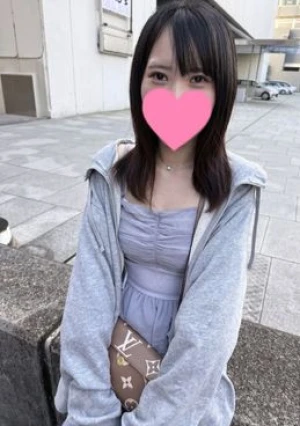 白肌華奢な理想の彼女♡守ってあげたいお淑やか美女が部屋に入った瞬間に愛欲全開！自ら腰を振り乱してイキ狂う濃厚種付けハメ撮り
