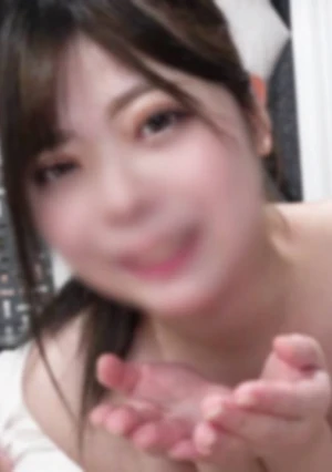 【初撮り】エキゾチックな見た目がそそる原宿で有名なクレー.プ屋の店長さん。抱き心地の良いカラダの奥に濃厚クリームをトッピング。