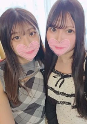 [Uncensored] I Invited My Real Friend (senior) And Tried Lesbian Play For The First Time - I Was So Embarrassed My Face Turned Bright Red!!