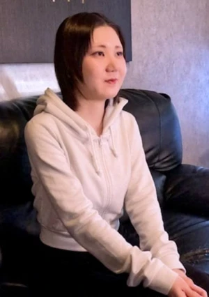 しの(19)田舎の素人３回目の撮影。中出ししたり、電マオナさせたり、まんぐりがえしで野菜責め、山芋責めした動画の別画角となります