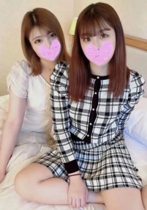 A Half-Japanese Beauty (20 Years Old) And A Beautiful Dental Assistant (19 Years Old) Tease A Middle-aged Man's Fully Erect Penis, Sending Him To The Ultimate Pleasure Paradise!! Two Consecutive Raw Cumshots In A 3P Sex Session!!: Rena & Mai