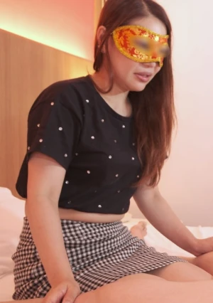 【無修正ｘ個人撮影】★痴女シリーズ★ドS痴女様に弄ばれたくて再び訪問ドM男…痴女がM男を玩具にしたくてやりたい放題からの手コキ発射！